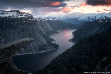 Hiking to Trolltunga